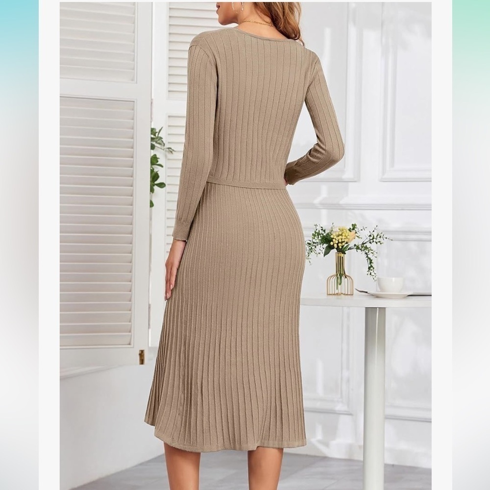 NWT Maternity Dress Midi Bodycon Pleated A-Line w/matching Cropped Cardigan - Picture 3 of 6